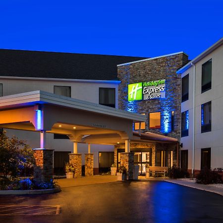 Holiday Inn Express Great Barrington By Ihg מראה חיצוני תמונה