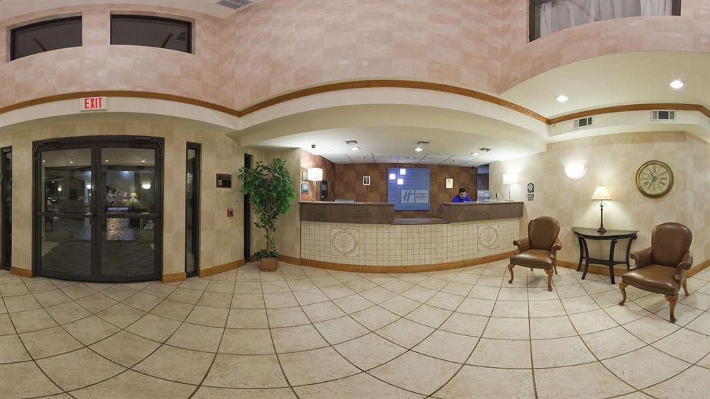 Holiday Inn Express Great Barrington By Ihg מראה חיצוני תמונה