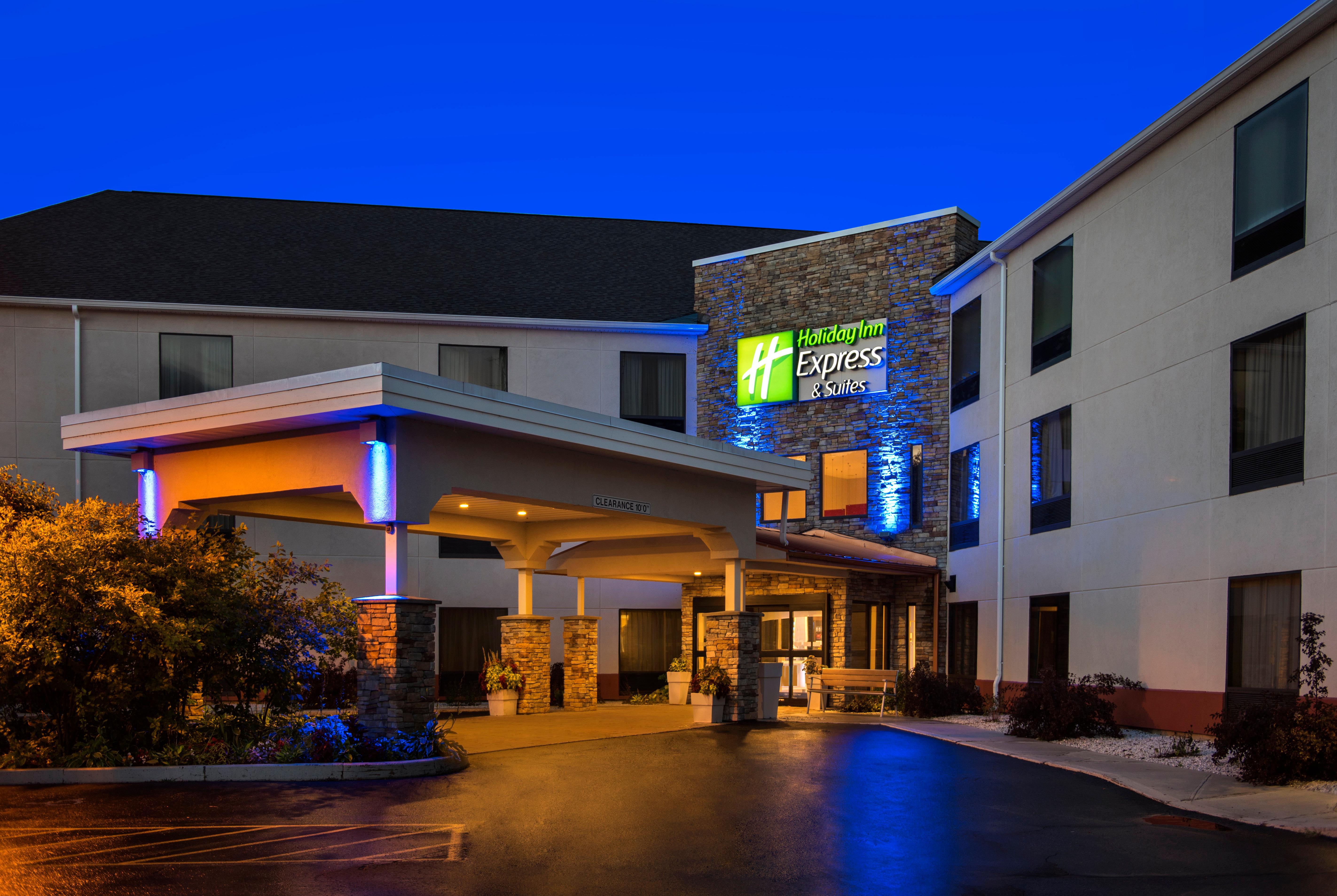Holiday Inn Express Great Barrington By Ihg מראה חיצוני תמונה