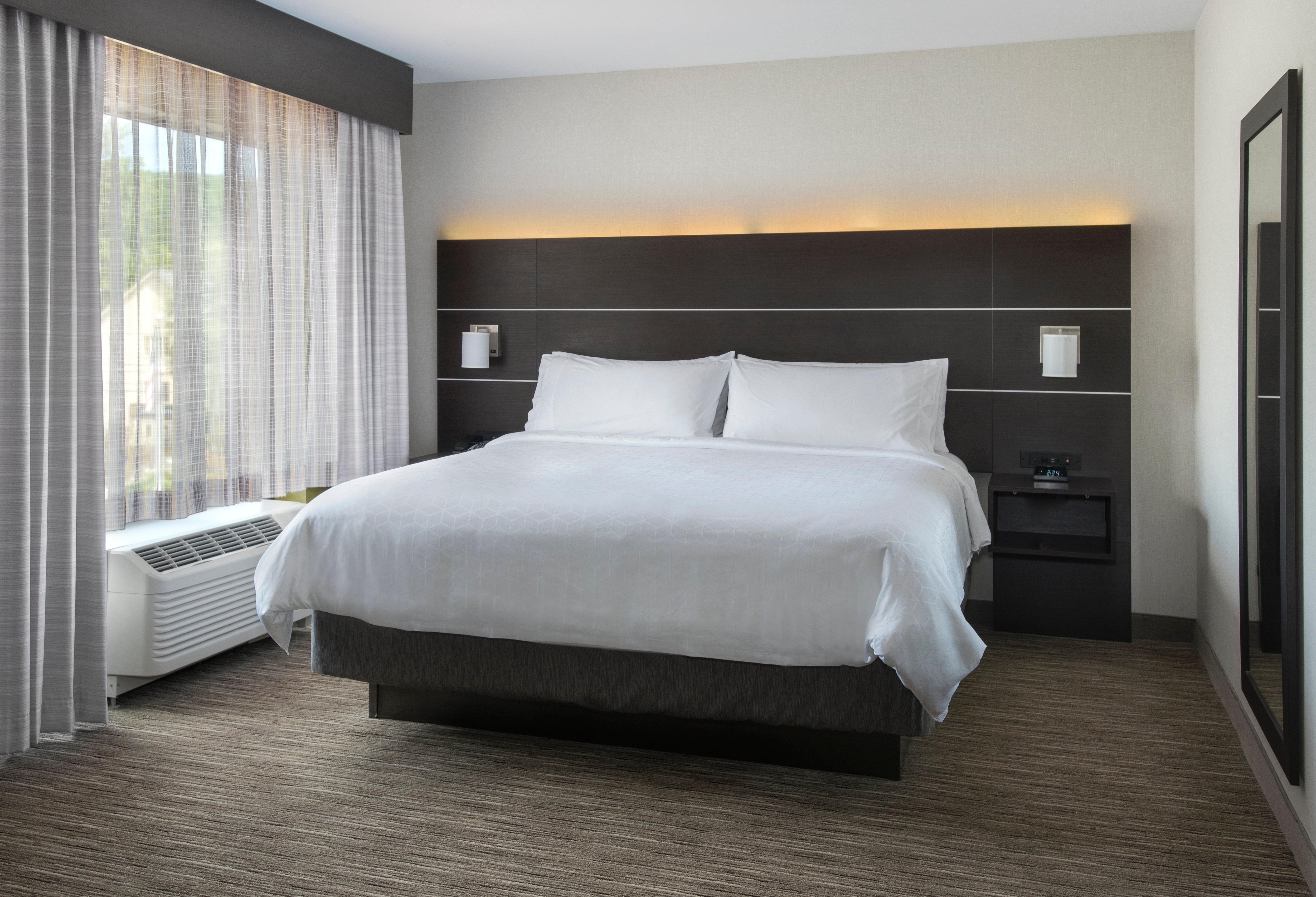 Holiday Inn Express Great Barrington By Ihg מראה חיצוני תמונה