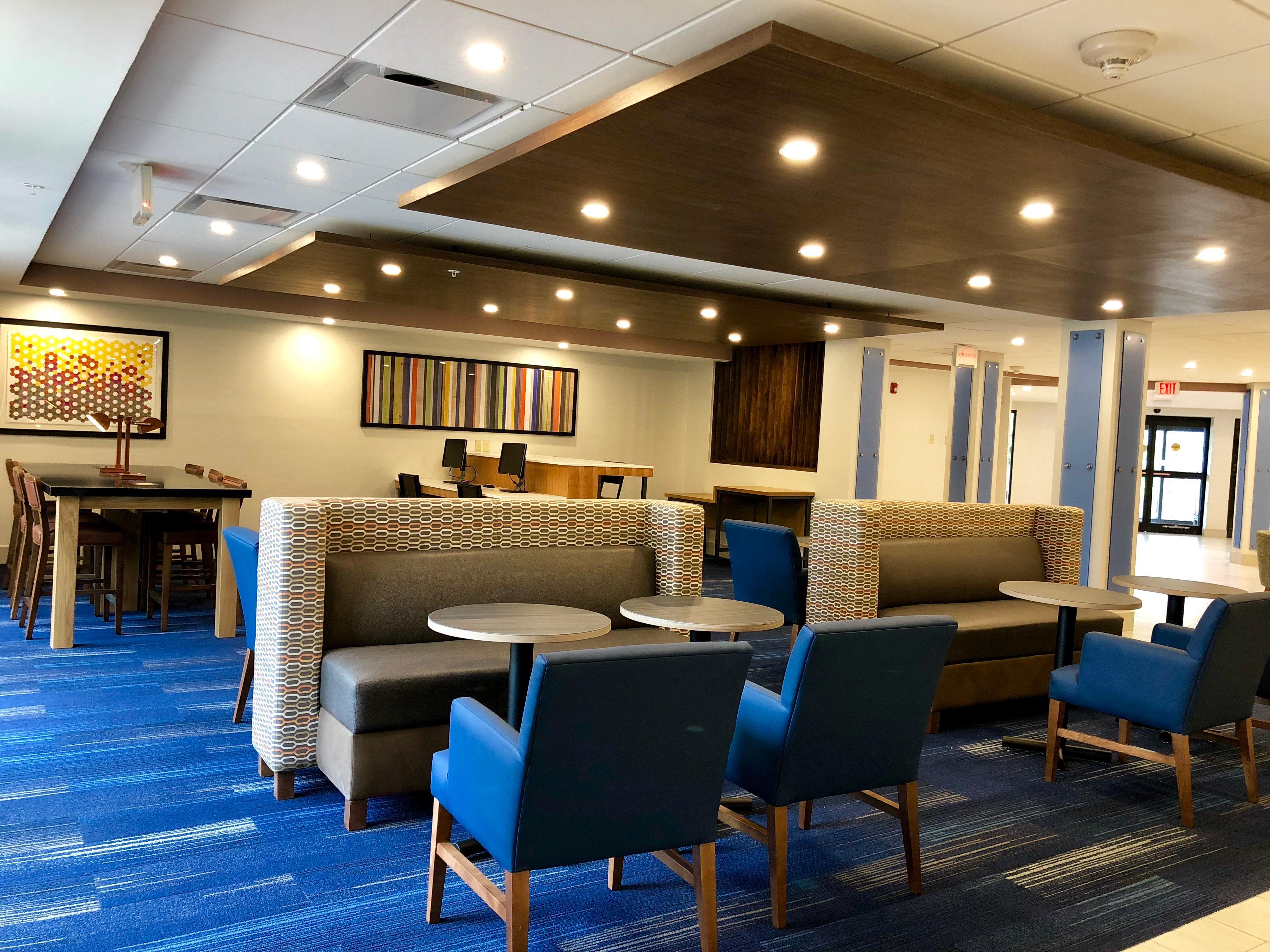Holiday Inn Express Great Barrington By Ihg מראה חיצוני תמונה