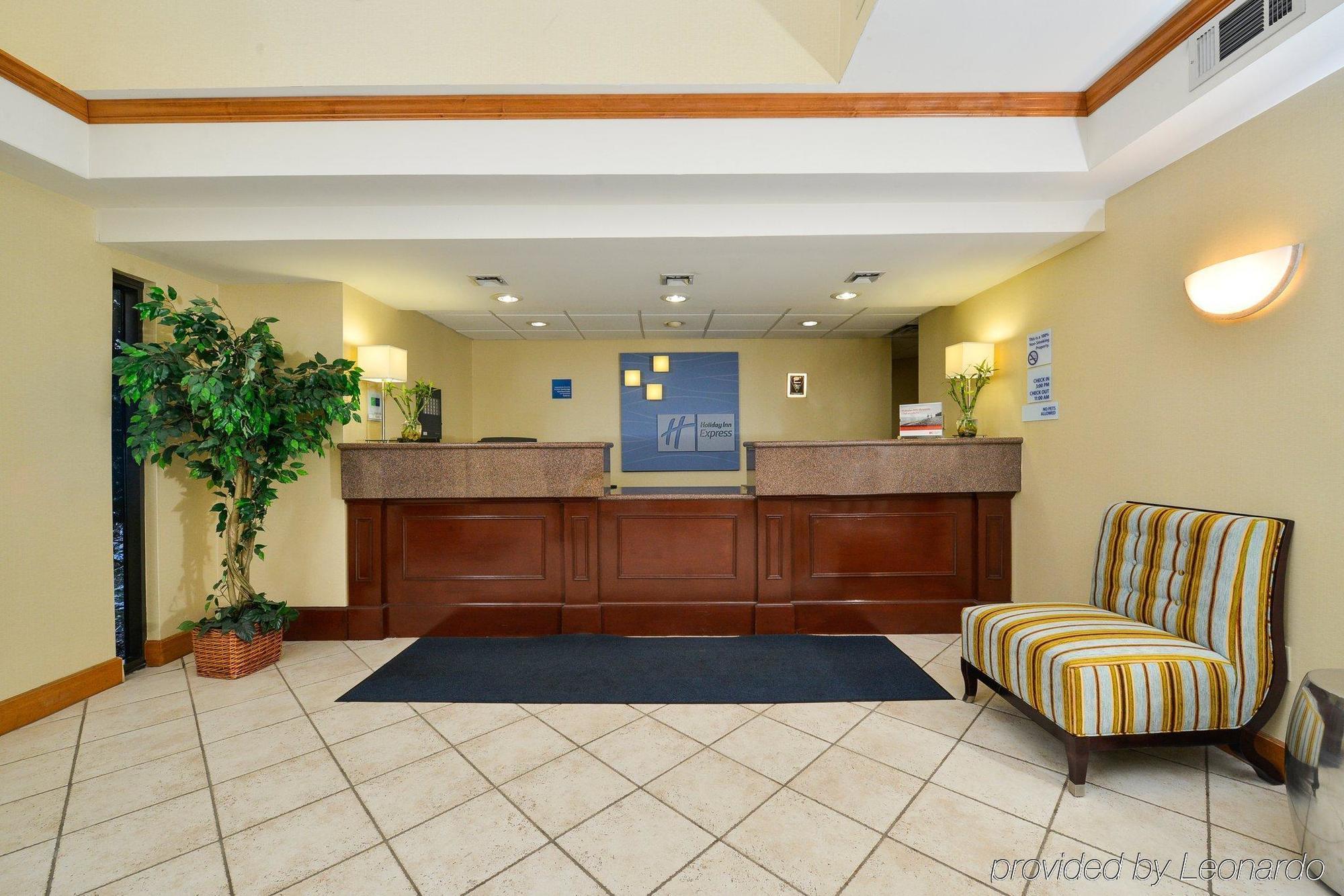 Holiday Inn Express Great Barrington By Ihg מראה חיצוני תמונה